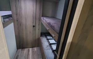 2022 Gulf Stream RV Ameri-Lite Ultra Lite 279BH RV rental photo 8