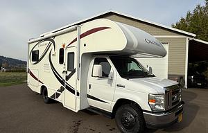 2014 Thor Chateau 22E Motor Coach All Season Ready