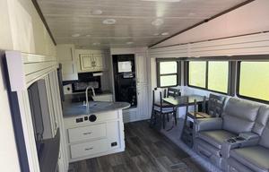 2023 Keystone RV Cougar Half-Ton 29RKS RV rental photo 4