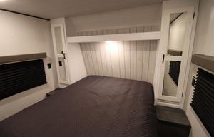 2023 Keystone RV Hideout 28RKS RV rental photo 7