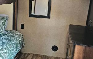 Luxury bunkhouse turn-key pet friendly