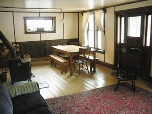 001, Loop: HOGBACK HOMESTEAD