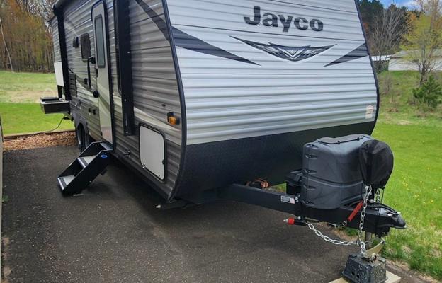 Adventure-Ready Family Camper/Sleeps 7/2021 Jayco
