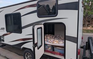 Easy to tow hard shell camper trailer for 5