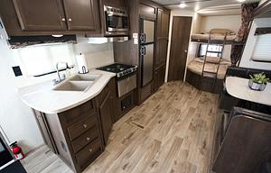 2019 Starcraft Mossy Oak 27BHS RV rental photo 5