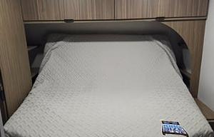 2026 Wildwood 300ICE RV rental photo 7