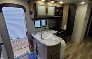 2022 Gulf Stream RV Ameri-Lite Ultra Lite 279BH RV rental photo 16