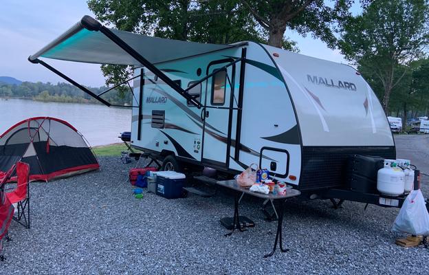 2018 Mallard M185