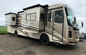 2013 Holiday Rambler Ambassador 36PFT