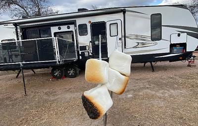 Heartland Torque XLT 38' Plenty of Space & Patio