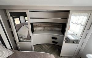 2022 Heartland Cyclone 4006-Toy Hauler, 13' Garage