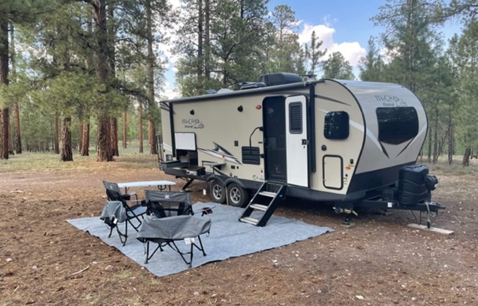 Couples Escape w/ Outdoor Kitchen