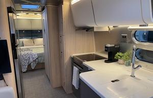 2021 Airstream Globetrotter 27FB - The LainnaBelle