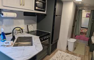 2024 Heartland Eddie Bauer 34BHS RV rental photo 2
