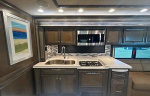 A-5 Luxury 41',King Bed, 1.5 Bath, Diesel- Sleep 7