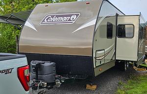 2018 Dutchmen RV Coleman Light 3015BH