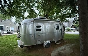 2023 Airstream RV Caravel 19CB RV rental photo 4