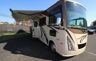 Magic Memory Maker---Bunkhouse model, Windsport 34J