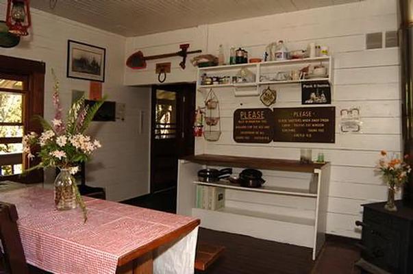 C1, Loop: AREA PACKERS CABIN