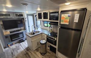2022 Crossroads Volante Travel trailer