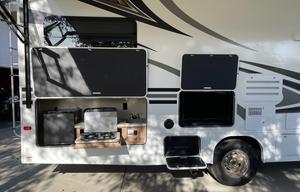 2019 Odyssey 25R RV rental photo 17