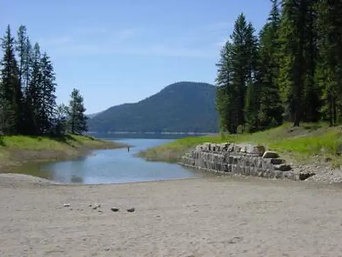 Mcgillivray Campground (MT)