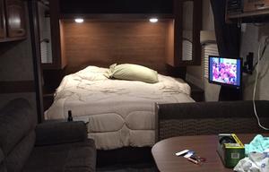 2016. Jayco jay feather 22 ft long