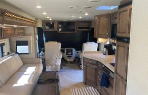 2019 Newmar Bay Star 3124