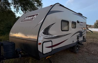 2020 Dutchmen RV Coleman Light LX 1705RB