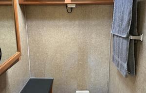 Fully loaded 2015 Thor Motor Coach Majestic