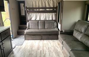 Camp in luxury! Sleeps 6 - 9