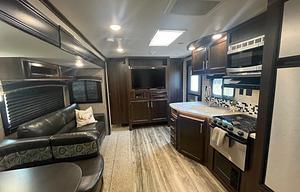 Goin’ Big Triple Slide Bunk House