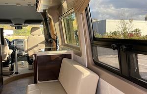 2014 Pleasure-Way Plateau FL