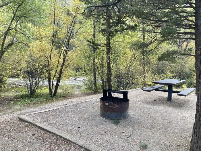 Chalk Lake