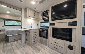 Flagstaff Micro Lite | Modern and cozy w/ 2 slides