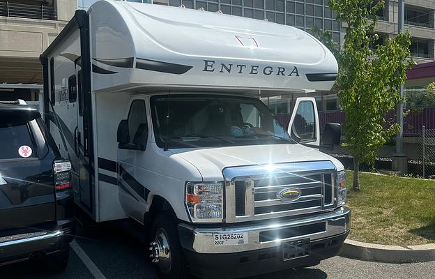 2025 Entegra Coach Odyssey SE 22C