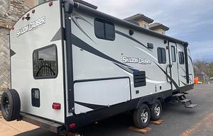 Spacious Clean 27.7' Travel Trailer w/ slide-out