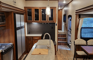 Eagle – Your Family's Private Luxury Lodge