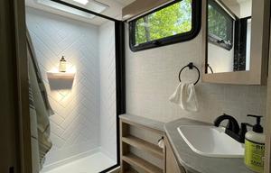 Off-Grid-Ready Travel Trailer w/ Luxury Amenities