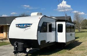 "Sunrise"  Salem Bunk Sleeps 7  *Delivery Only*