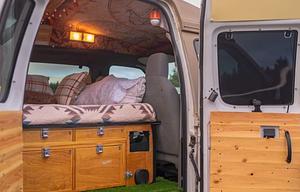 Autumn Breeze Voyager - Cozy Cedar Camper