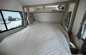 "Jett Stream" 2025 Bunkhouse Camper with King bed