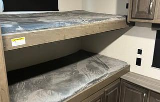 2022 Keystone RV Cougar Half-Ton 34TSB RV rental photo 1