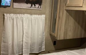 2019 Coachmen RV Catalina Legacy 293QBCK