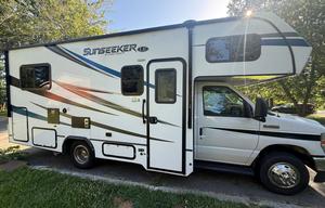 2021 Forest River RV Sunseeker LE 2350LE