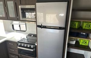 2020 Forest River Salem (sleeps 8)