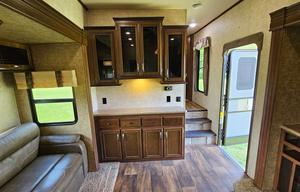 2 Bedroom, 2 Bath Luxury RV