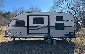 2020 Venture RV Sonic Lite 169VUD