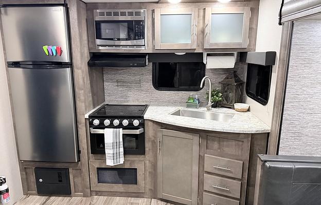 2019 KZ Connect C261RKK