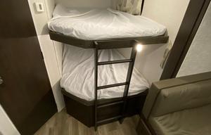 2020 Forest River RV Wildwood X-Lite 263BHXL RV rental photo 8